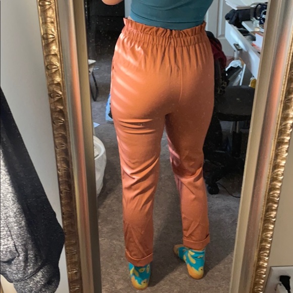 ❌SOLD❌High-waisted pants - Picture 4 of 4